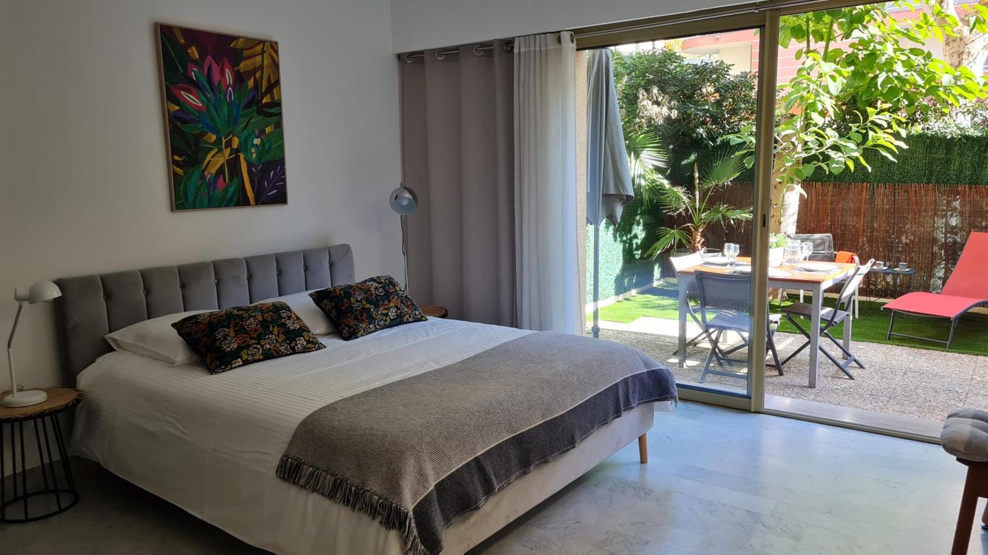 Studio Sun-Beach Avec Parking Et Jardin - 500M Des Plages De Juan Les Pins Antibes Buitenkant foto